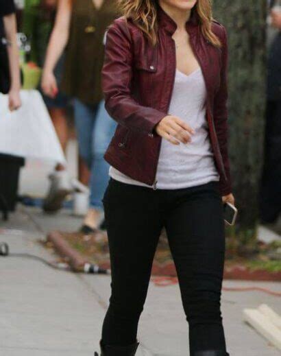 Chicago Pd Sophia Bush Maroon Leather Jacket Skinoutfits