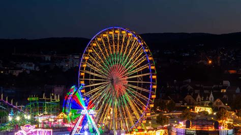 In dieser Stadt in Rheinland Pfalz wird das größte Weinfest der Welt