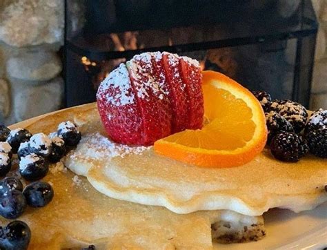 Breakfast Silver Fork Lodge And Restaurant