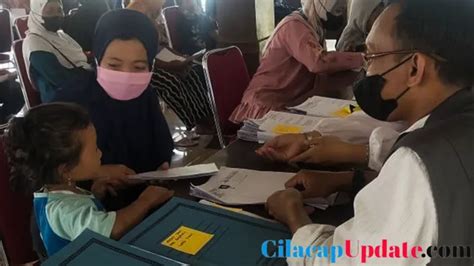 Update Bansos Terbaru Ada Bantuan Senilai Rp Ribu Hingga Rp Juta