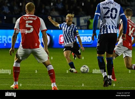 Barry Bannan 10 Of Sheffield Wednesday Shoots On Goal Stock Photo Alamy