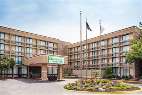 Wyndham Garden Schaumburg Chicago Northwest | Schaumburg, IL Hotels