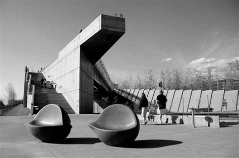 Cantilever in Architecture | Great Architecture Cantilever Examples