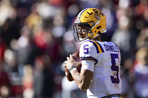 Breaking down LSU football's 2023 spring quarterback room