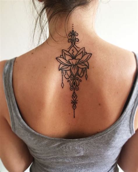 Tatouage Dos Femme