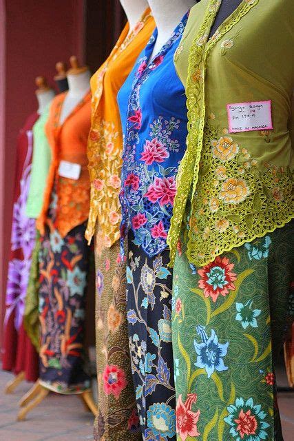 Nyonya Baju Kebaya Batik Clothing Batik Kebaya Indonesian Clothing