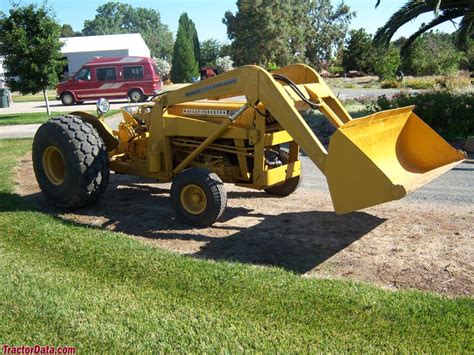 Massey Ferguson 2135 Industrial Tractor Photos Information