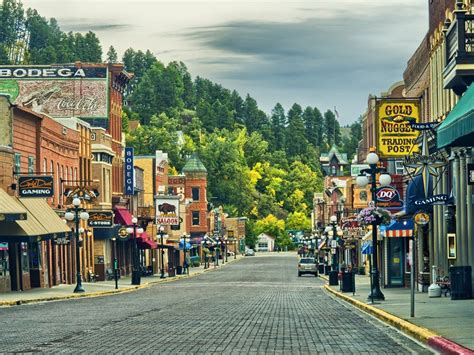 The 55 Best Small Towns in America | Small towns usa, Small town ... 