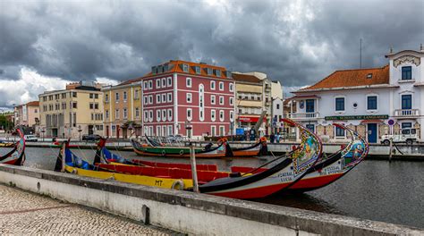 Foto Portogallo Aveiro Canale D Acqua Piccola Barca Citt La Casa