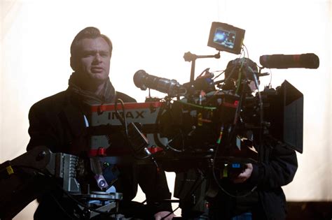 Christopher Nolan Sull Adeguamento Della Tecnologia Domestica Alla