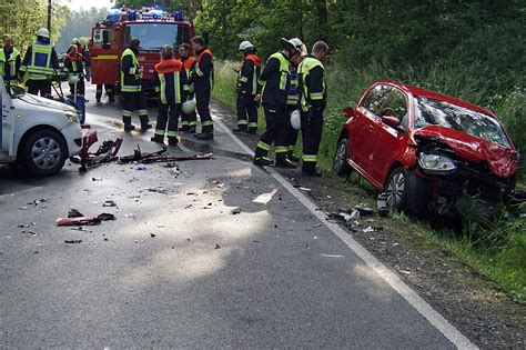 Tödlicher Verkehrsunfall auf feuchter Fahrbahn OberpfalzECHO