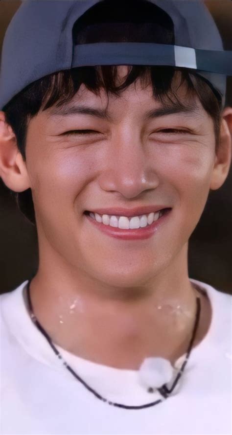 Pin By Jana Poklopova On Ji Chang Wook 🥰😍 Ji Chang Wook Smile Singer