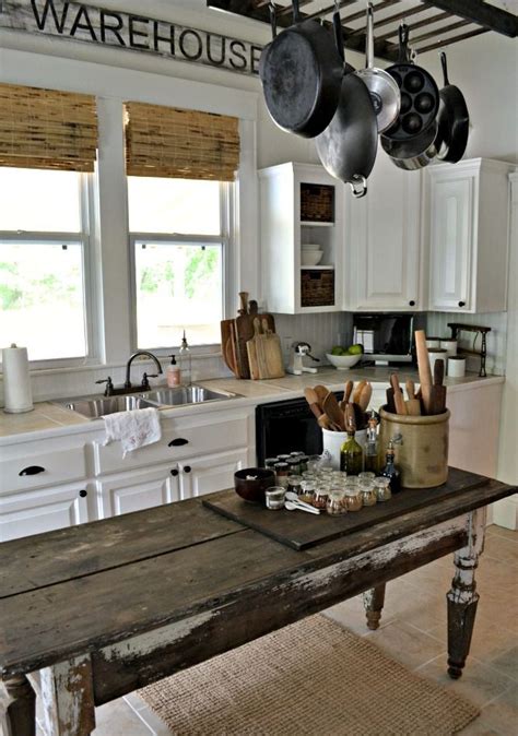 31 Cozy And Chic Farmhouse Kitchen Décor Ideas Digsdigs