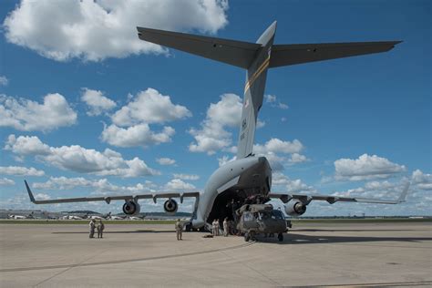 Kentucky Guardsmen Deploy To Caribbean For Hurricane Irma Response