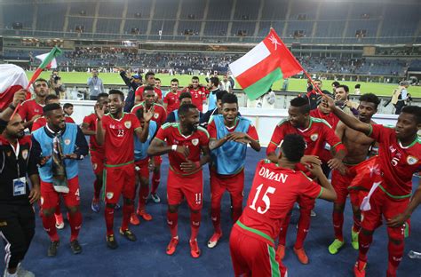 Oman reach Gulf Cup final with win over Bahrain | Arab News