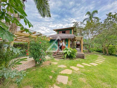 Casa de Condomínio Alto Padrão Ressaca Ubatuba SP 127