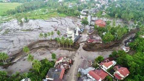 Korban Jiwa Galodo Di Agam Dan Tanah Datar Sumbar Capai Orang