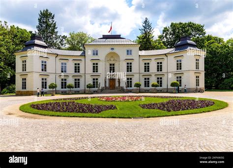 Ujazdow Castle Hi Res Stock Photography And Images Alamy