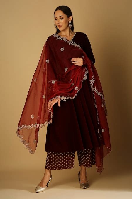 Buy Maroon Kurta Velvet Embroidered Pearl And Zari Work V Zareen A Line