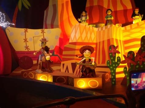 Wordless Wednesday It S A Small World W Linky Disneyland Gay NYC Dad