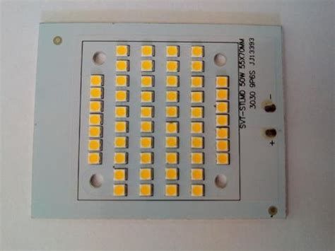 1 5MM Aluminium 100W Flood Light MCPCB With High Lumen Single Min