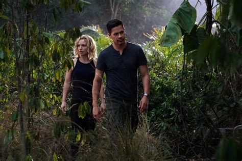 Jay Hernandez Previews Romantic Drama In The Magnum Pi Finale