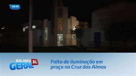 Moradores reclamam da falta de iluminação em praça na Cruz das Almas