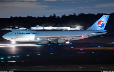 Hl Korean Air Boeing B Erf Photo By Tommyng Id