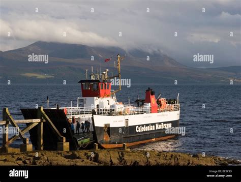 Isle of arran ferry hi-res stock photography and images - Alamy