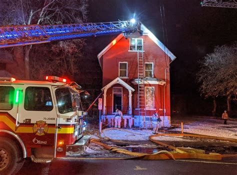 Ottawa Fire Crews Battle Pair Of Early Morning Fires Citynews Ottawa