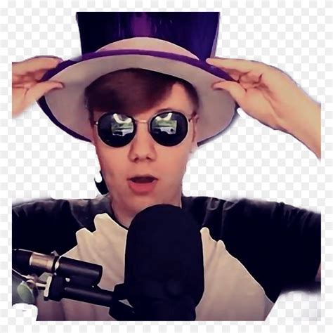 This Cutie Pyro Pyrocynical Youtube British Freetoedit Clothing