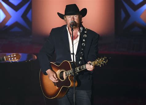 Toby Keith Country Singer Songwriter Dies At 62 After Stomach Cancer