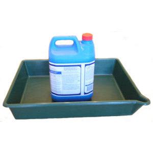 16 Litre Oil or Chemical Spill Tray with Spout - ST2 – Oil Spill Products