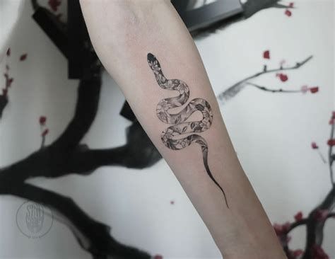 50+ Small Snake Tattoo Ideas You Have To See To Believe! - SESO OPEN