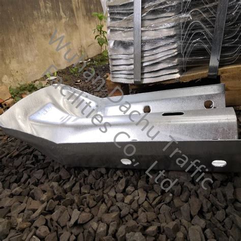 Traffic Safety Guardrail Fishtail Terminal End China Fencings And