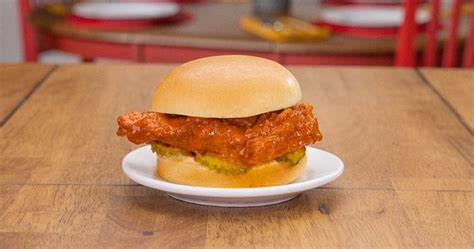 Lees Famous Recipe Chicken Introduces Nashville Hot Chicken Sandwich Qsr Web