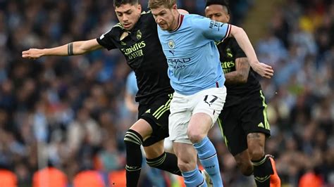 A qué hora juega Real Madrid vs Manchester City este martes con