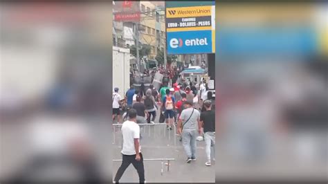 Gamarra Comerciantes Informales Y Fiscalizadores De La Victoria Se