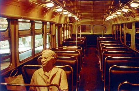 Bus at the Rosa Parks Museum | Rosa parks museum, Rosa parks, Montgomery alabama