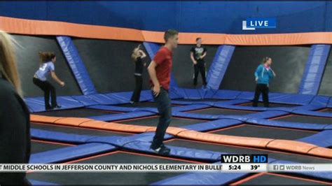 Bounce Off The Walls At The New Sky Zone Trampoline Park Wdrb 41