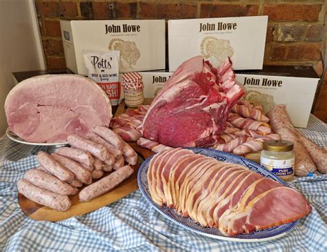 Buy Deluxe Beef Hamper Online With Delivery John Howe Turkeys