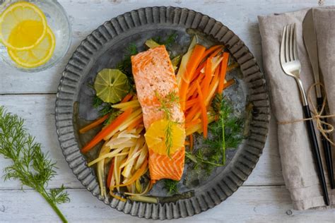 Zarter Ged Nsteter Lachs Auf Gem Se Rezept Eat De