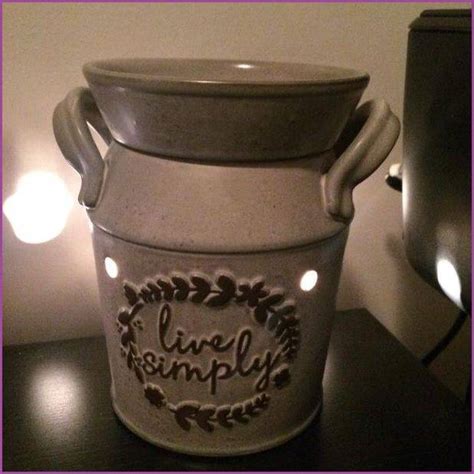 Live Simply Scentsy Warmer Tanya Charette