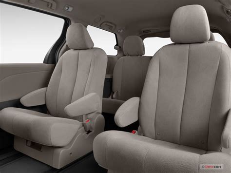 2013 Toyota Sienna: 58 Interior Photos | U.S. News