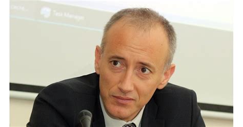 Красимир Вълчев: Все по-малко са отпадналите от училище, но все повече ...