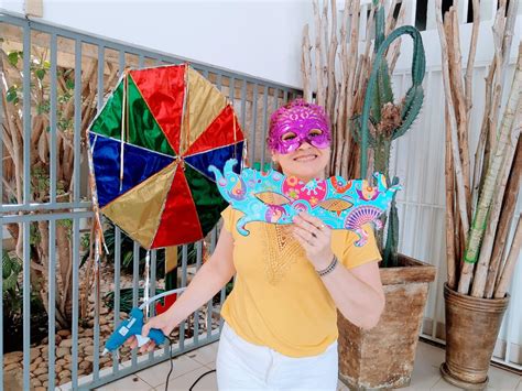 Decora O De Carnaval Anima Colaboradores E Deixa Sede Do Sistema