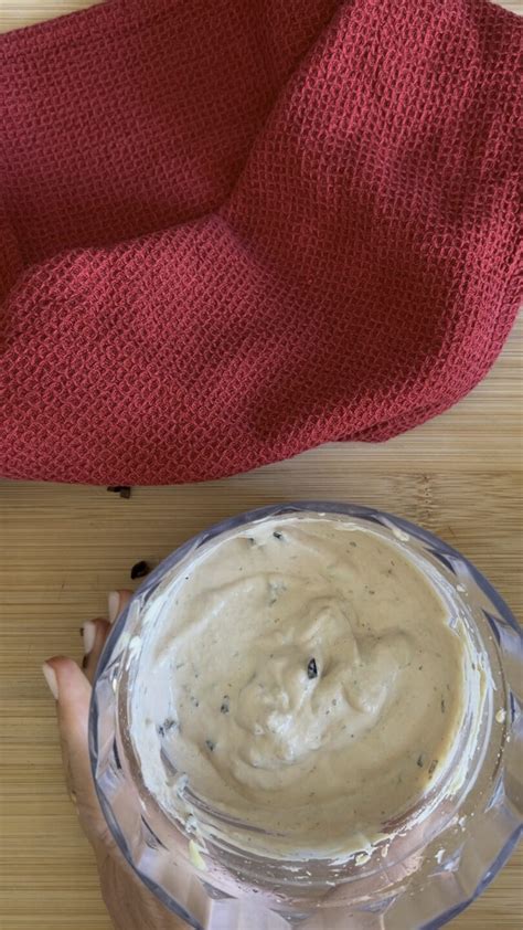 Quadratini Di Sfoglia Con Salsa Tonnata E Olive Millegrammi