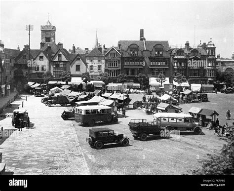 Salisbury Market Square, early 1900s Stock Photo - Alamy