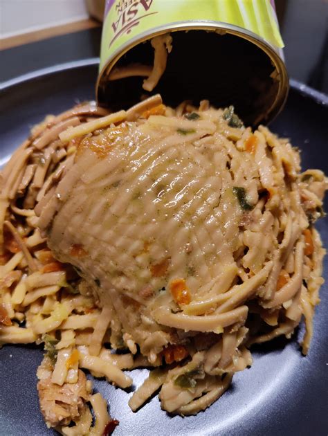 Vretecool Bami Goreng Met Kip Uit Blik Van De Aldi Retecool