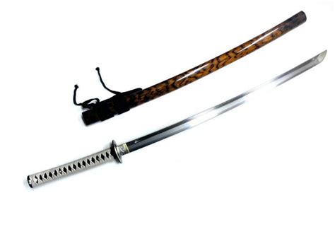 Sword Spotlight: The Katana | MartialArtSwords.com